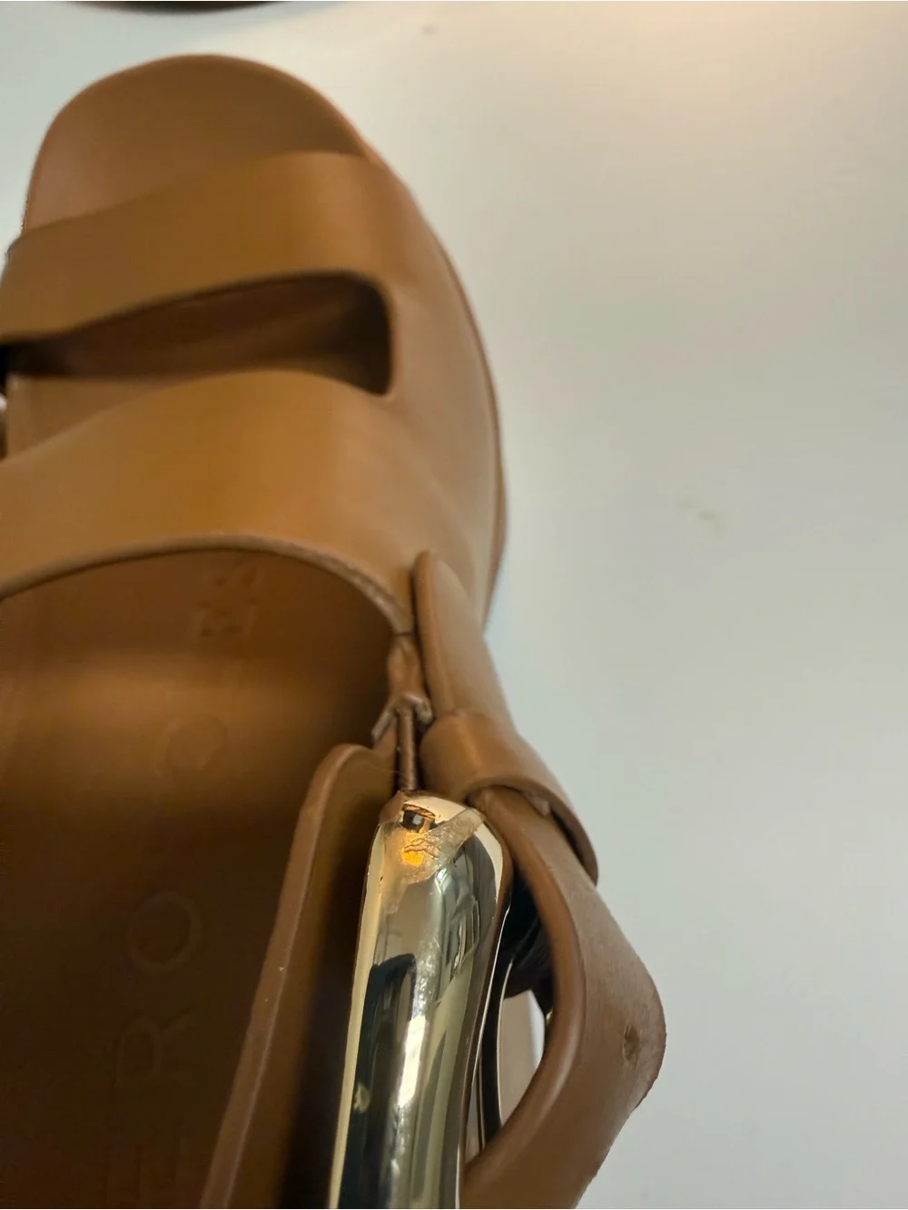 AEROSOLES stylish tan